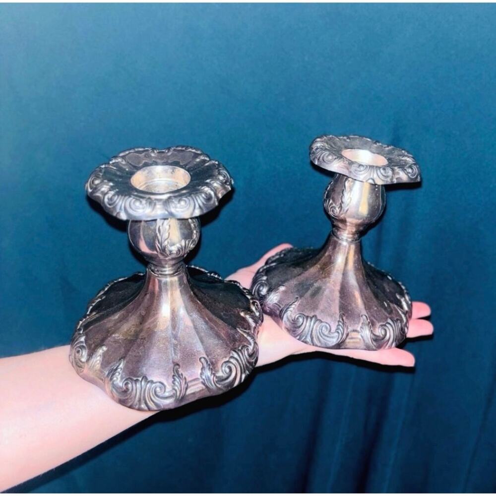 Vtg 40s Pair of (2) Reed and Barton Silver Plated Scrollwork Candlesticks